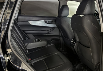 Подержанный автомобиль Chery Tiggo 7 Pro Max 2023 года (12 фото)