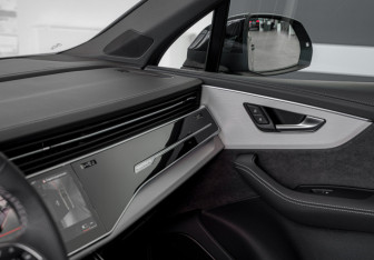 Новый Audi SQ7 2025 (21 фото)