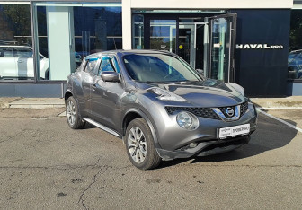 Подержанный автомобиль Nissan Juke 2017 года (3 фото)
