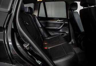 Подержанный автомобиль BMW X3 2014 года (9 фото)