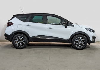 Подержанный автомобиль Renault Kaptur 2018 года (4 фото)
