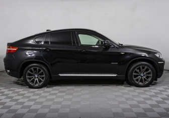 Подержанный автомобиль BMW X6 2012 года (4 фото)