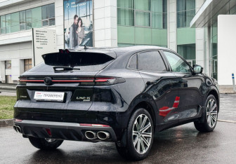Подержанный автомобиль Changan UNI-K 2024 года (5 фото)