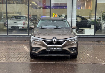 Подержанный автомобиль Renault Arkana 2019 года (2 фото)