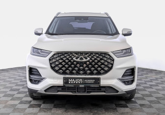 Подержанный автомобиль Chery Tiggo 8 Pro 2023 года (2 фото)