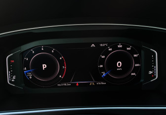 Подержанный автомобиль Volkswagen Tiguan 2019 года (11 фото)