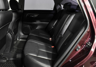 Подержанный автомобиль Nissan Teana 2015 года (14 фото)