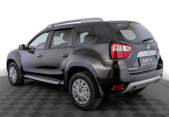 Подержанный автомобиль Nissan Terrano 2019 года (7 фото)