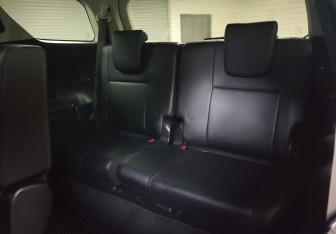 Подержанный автомобиль Toyota Fortuner 2020 года (11 фото)