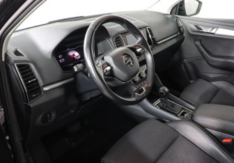 Подержанный автомобиль Skoda Karoq 2020 года (9 фото)