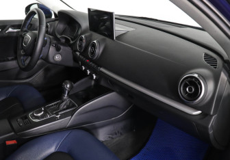 Подержанный автомобиль Audi A3 Hatchback 2013 года (10 фото)