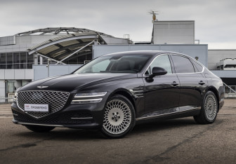 Подержанный автомобиль Genesis G80 2021 года (1 фото)