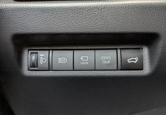 Новый Toyota RAV4 2025 (28 фото)