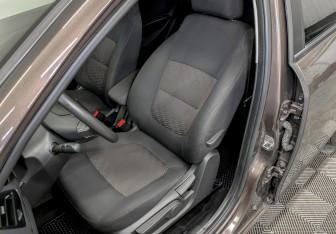 Подержанный автомобиль LADA (ВАЗ) Vesta Sedan 2022 года (21 фото)