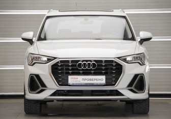 Подержанный автомобиль Audi Q3 2023 года (2 фото)