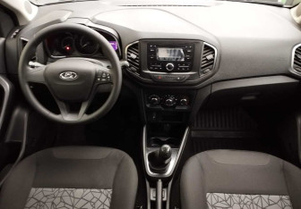 Подержанный автомобиль LADA (ВАЗ) XRAY 2017 года (9 фото)