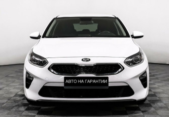 Подержанный автомобиль Kia Ceed Hatchback 2019 года (2 фото)