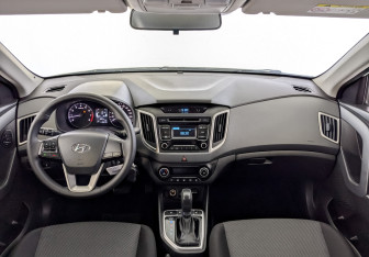 Подержанный автомобиль Hyundai Creta 2017 года (14 фото)