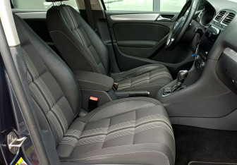 Подержанный автомобиль Volkswagen Golf Hatchback 2012 года (18 фото)