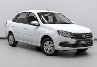 Подержанный автомобиль LADA (ВАЗ) Granta Sedan 2022 года (3 фото)