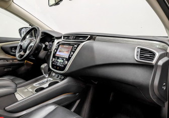Подержанный автомобиль Nissan Murano Suv 2021 года (11 фото)