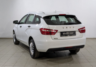Подержанный автомобиль LADA (ВАЗ) Vesta Wagon 2020 года (24 фото)