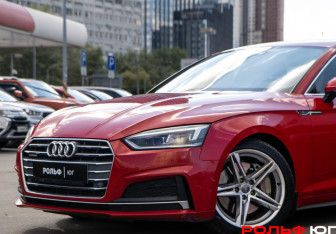 Подержанный автомобиль Audi A5 Liftback 2019 года (18 фото)