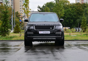 Подержанный автомобиль Land Rover Range Rover 2018 года (2 фото)