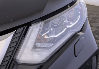 Подержанный автомобиль Nissan X-Trail 2021 года (11 фото)