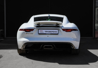 Подержанный автомобиль Jaguar F-Type Coupe 2020 года (5 фото)