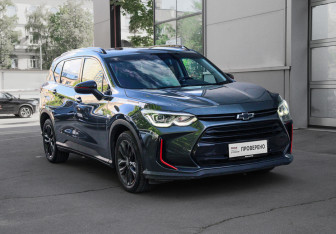 Подержанный автомобиль Chevrolet Orlando 2019 года (3 фото)