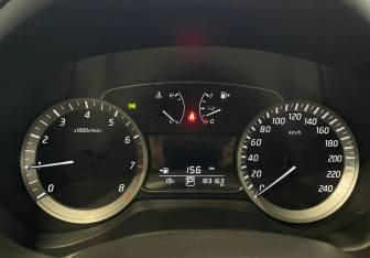 Подержанный автомобиль Nissan Sentra Sedan 2015 года (15 фото)