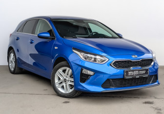 Подержанный автомобиль Kia Ceed Hatchback 2020 года (3 фото)