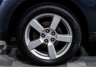 Подержанный автомобиль Mitsubishi Outlander 2008 года (10 фото)