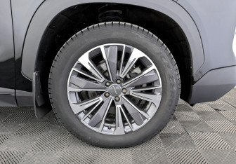 Подержанный автомобиль Jetour Dashing 2023 года (19 фото)