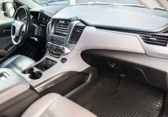 Подержанный автомобиль Chevrolet Tahoe 2016 года (7 фото)