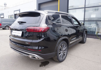 Подержанный автомобиль Chery Tiggo 8 Pro 2023 года (5 фото)
