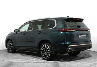 Подержанный автомобиль Exeed VX 2023 года (7 фото)