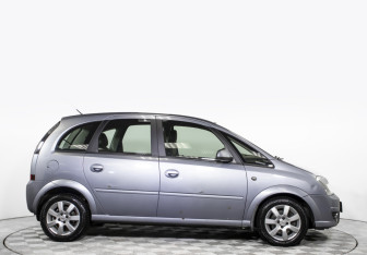 Подержанный автомобиль Opel Meriva 2008 года (3 фото)