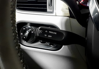 Подержанный автомобиль Porsche Macan 2017 года (22 фото)