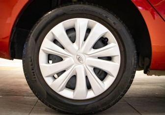 Подержанный автомобиль LADA (ВАЗ) Vesta Wagon 2020 года (25 фото)