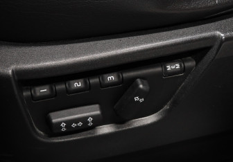 Подержанный автомобиль Land Rover Freelander 2011 года (14 фото)