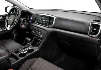 Подержанный автомобиль Kia Sportage 2020 года (7 фото)