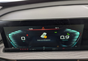 Подержанный автомобиль Exeed LX 2022 года (13 фото)