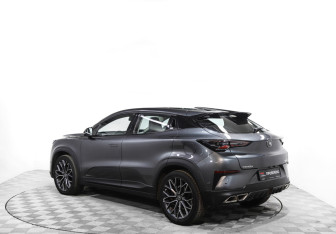 Подержанный автомобиль Changan UNI-T 2023 года (7 фото)