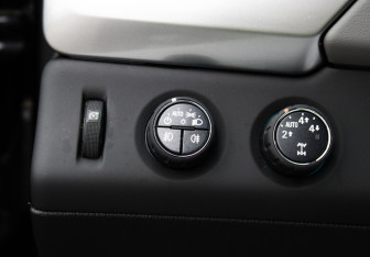 Подержанный автомобиль Chevrolet Tahoe 2016 года (21 фото)