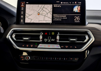 Подержанный автомобиль BMW X3 2024 года (15 фото)