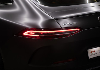 Подержанный автомобиль Mercedes-Benz AMG GT Liftback 2020 года (26 фото)