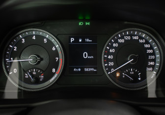 Подержанный автомобиль Hyundai Sonata 2021 года (12 фото)