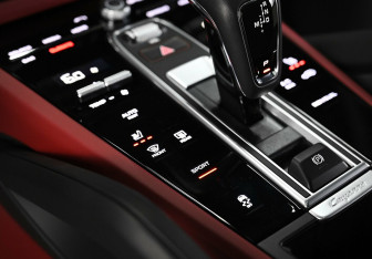 Новый Porsche Cayenne 2023 (16 фото)